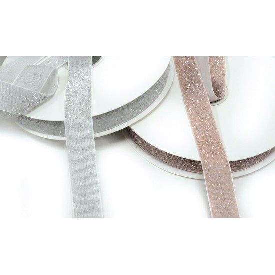 ΚΟΡΔΕΛΑ ΒΕΛΟΥΔΙΝΗ ΜΕ ΑΣΗΜΙ ΓΚΛΙΤΕΡ 1cm x 25Y 0501366 ΚΟΡΔΕΛΑ ΒΕΛΟΥΔΙΝΗ ΜΕ ΑΣΗΜΙ ΓΚΛΙΤΕΡ 1cm x 25Y 0501366