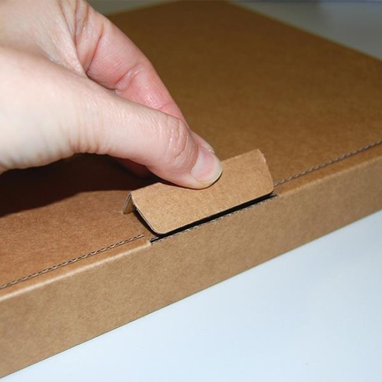 Next κουτί αποστολής courier Α5+ 14x21x7εκ. Next κουτί αποστολής courier Α5+ 14x21x7εκ.